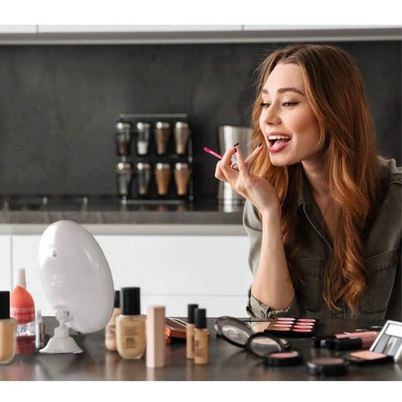 8" 10X LED lighted makeup mirror with suction cup - Picture 6 of 8